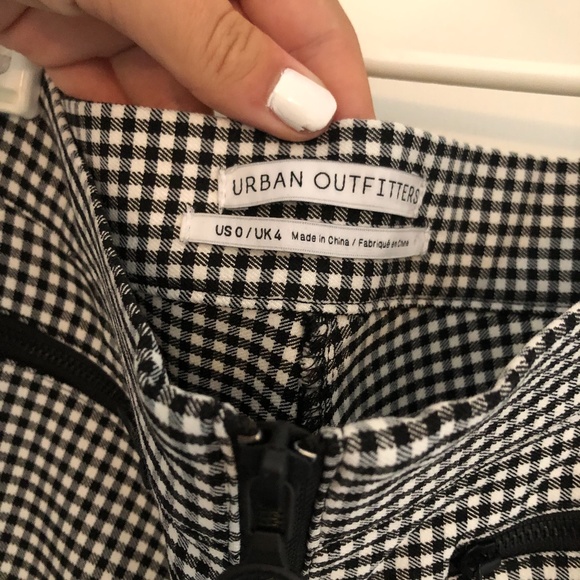 Urban Outfitters Plaid/Checkered Pants - Picture 5 of 5